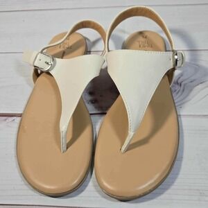 Time and Tru Thong Sandals - Ankle Strap Buckle Closure - Womens 7.5‎